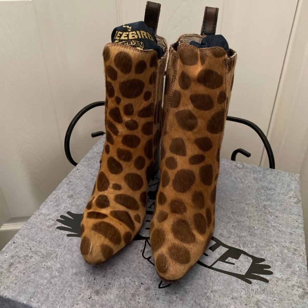 Freebird Janelle Leopard size 7
